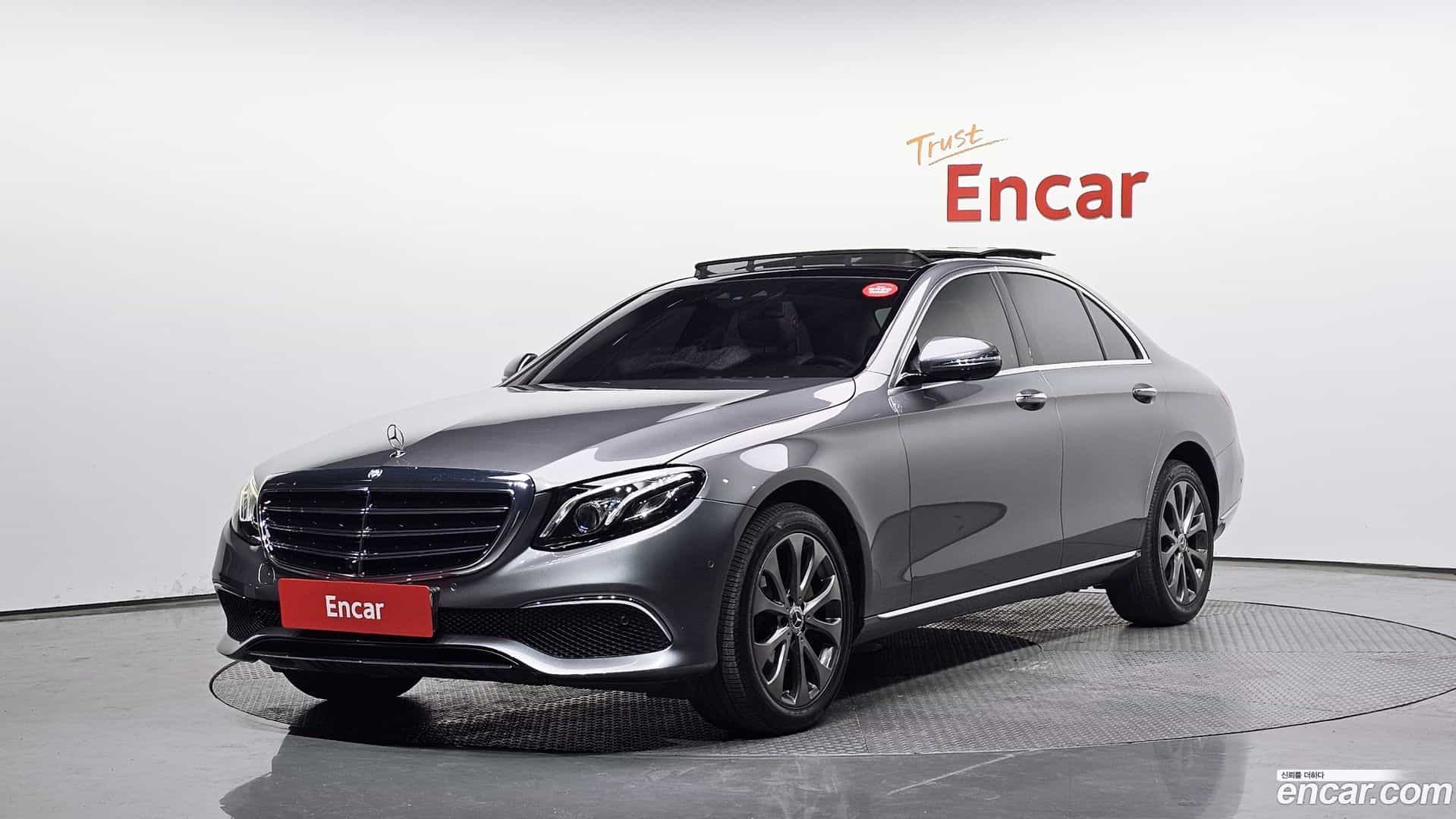 E-Class Mercedes-Benz 2017.5-OUTER-001