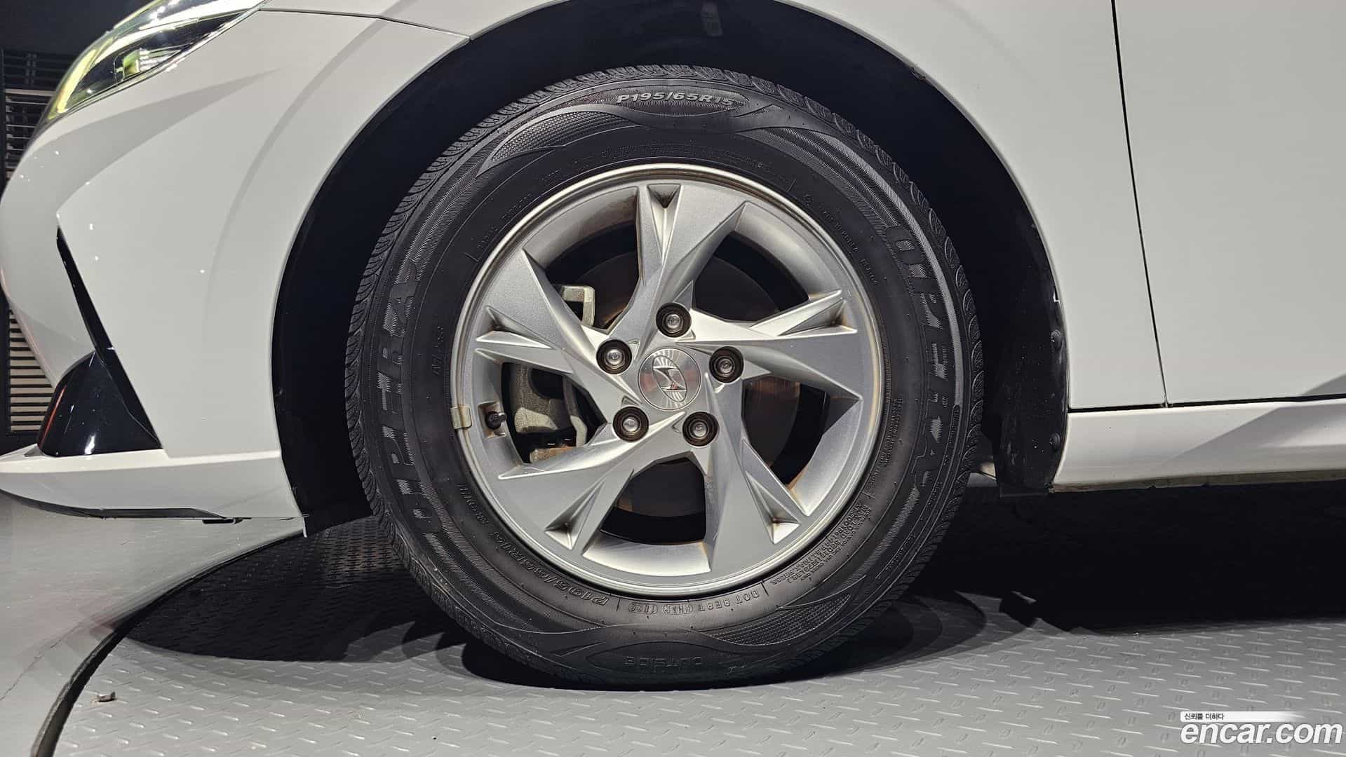 AVANTE Hyundai 2021.3-OUTER-005