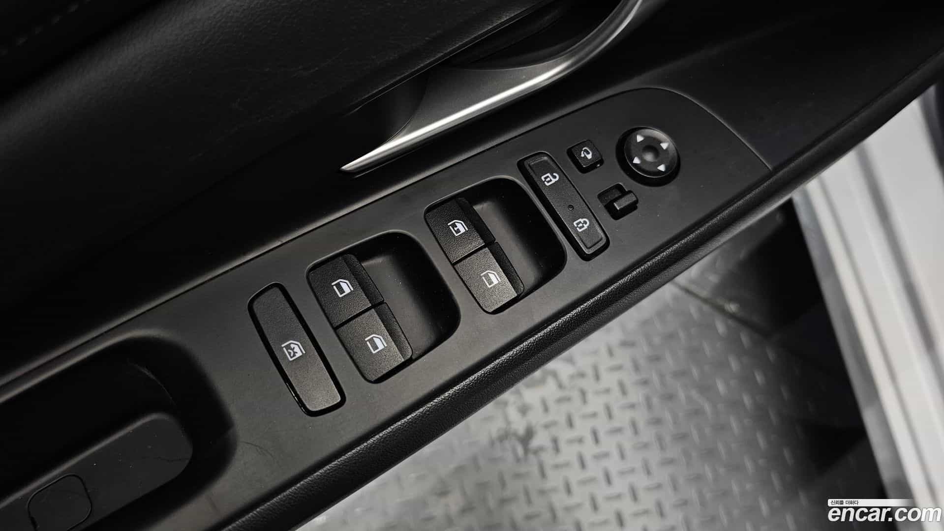 AVANTE Hyundai 2021.3-OPTION-021