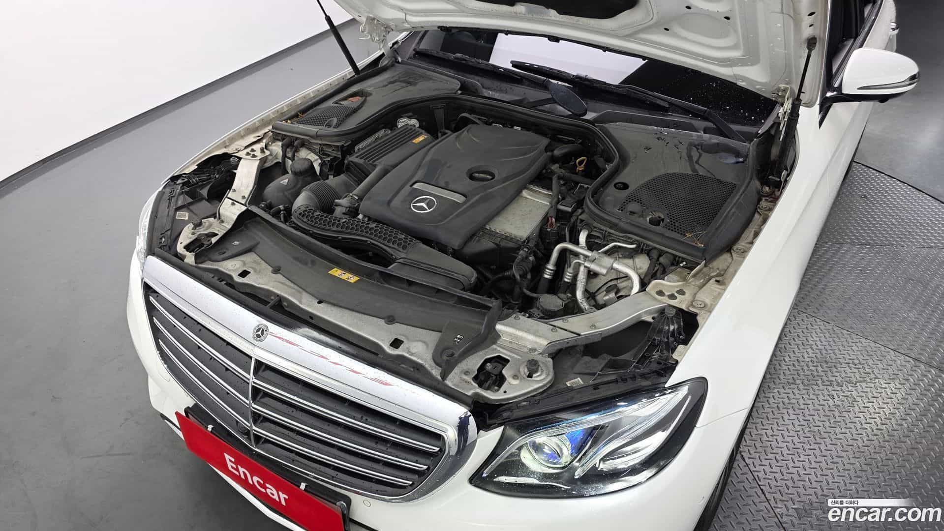 E-Class Mercedes-Benz 2018.1-OUTER-006