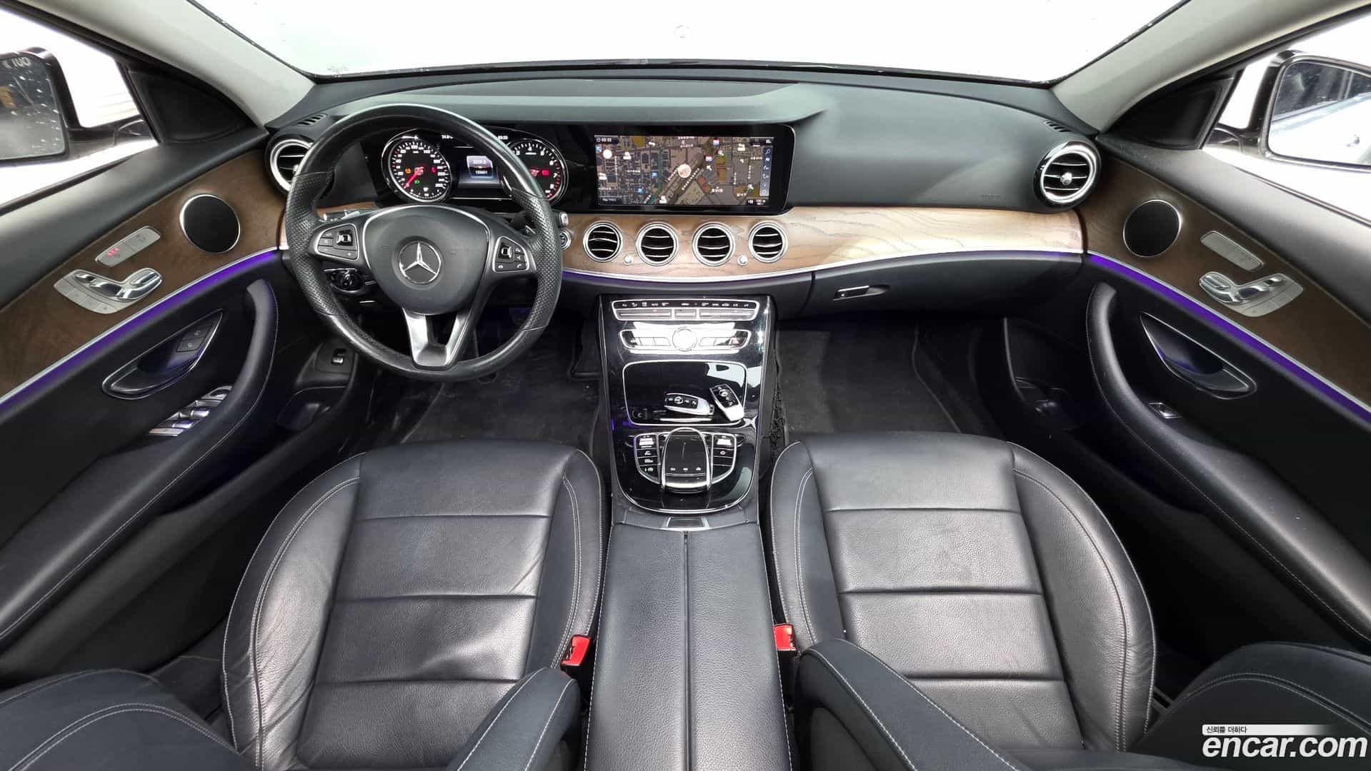 E-Class Mercedes-Benz 2018.1-INNER-007