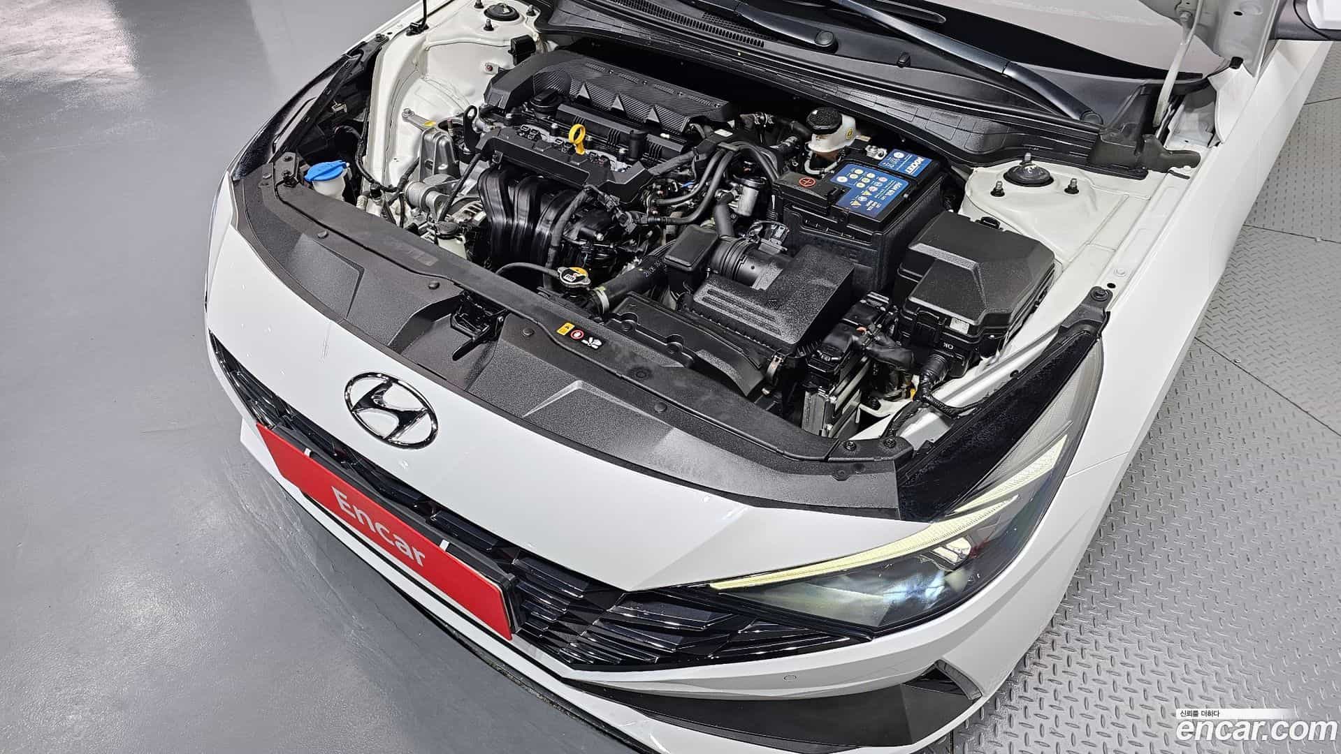 AVANTE Hyundai 2021.6-OUTER-006
