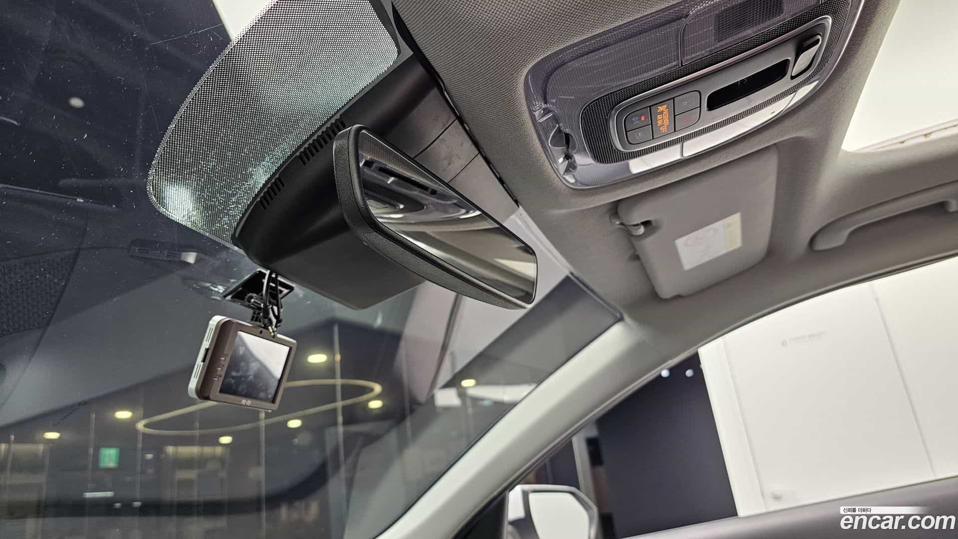 AVANTE Hyundai 2021.6-OPTION-024