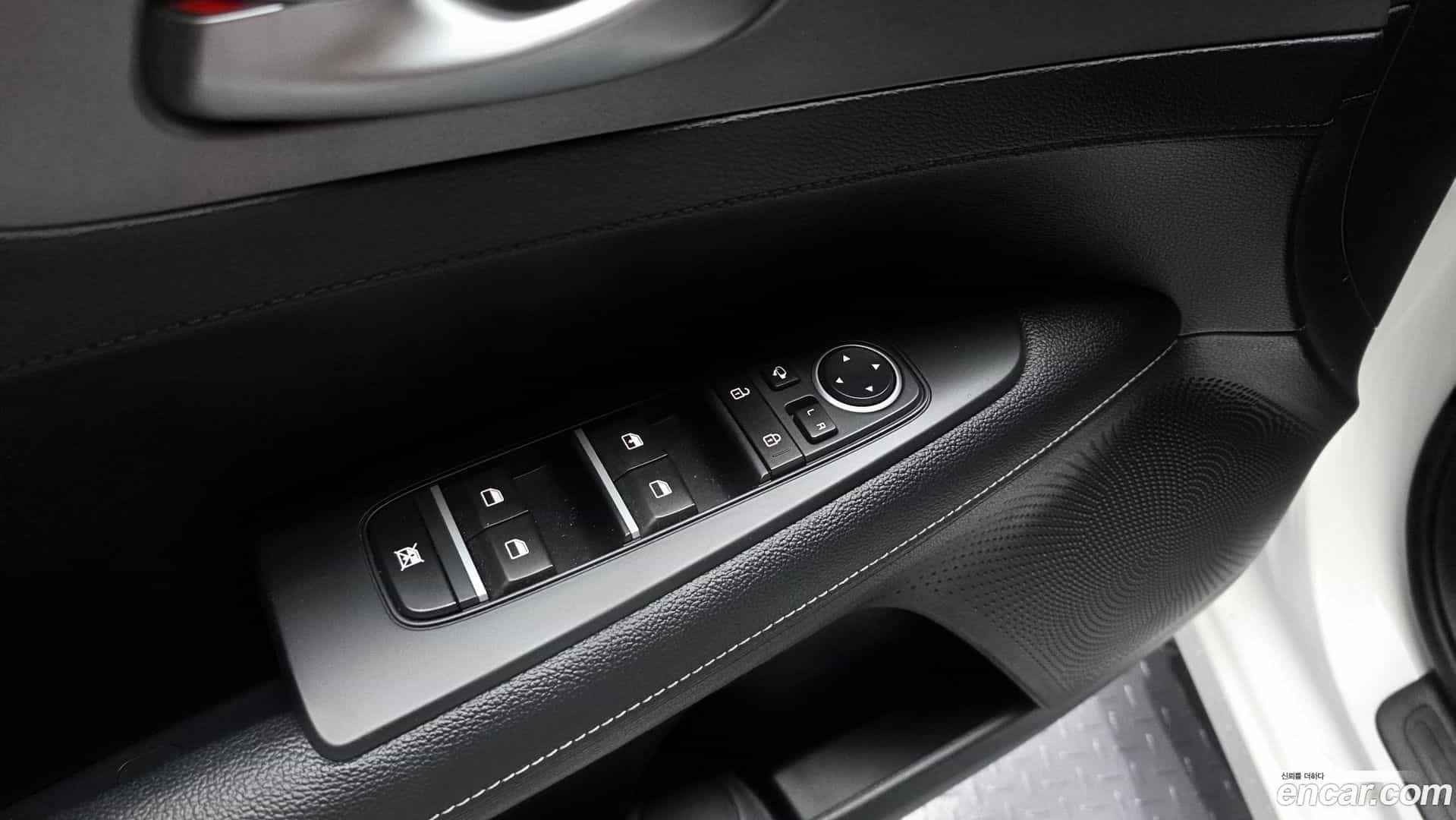 K3 Kia 2018.8-OPTION-040