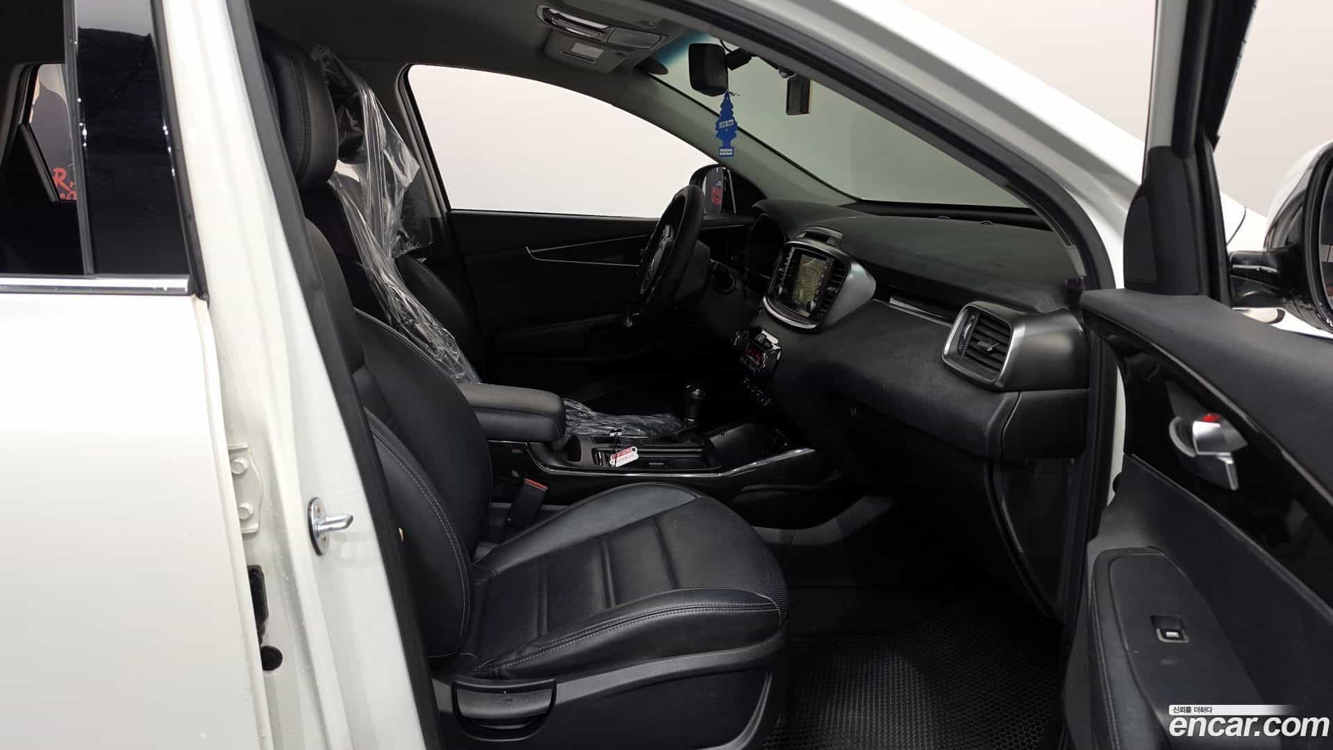 Sorento Kia 2016.3-OPTION-015