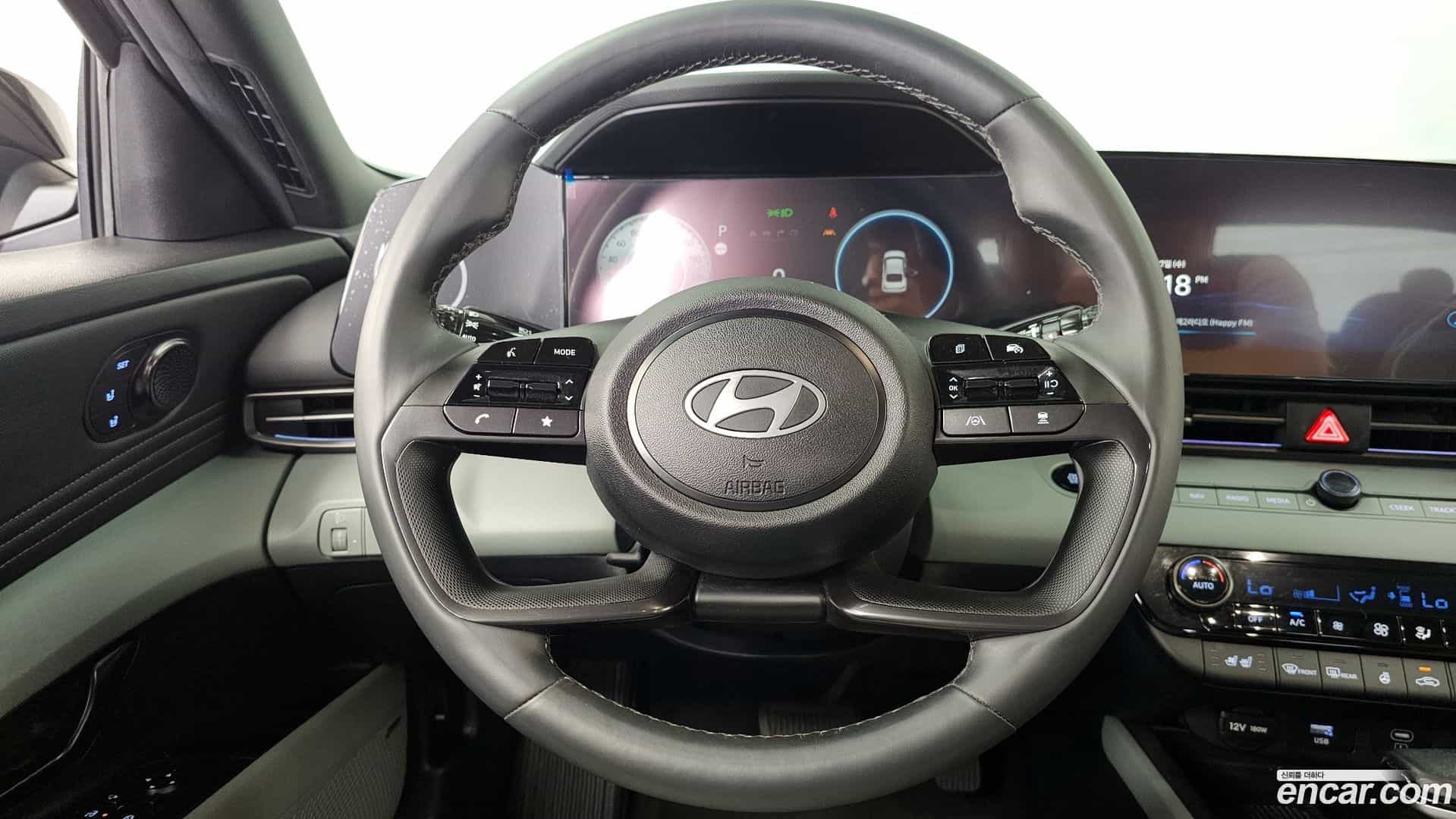 AVANTE Hyundai 2023.4-OPTION-017