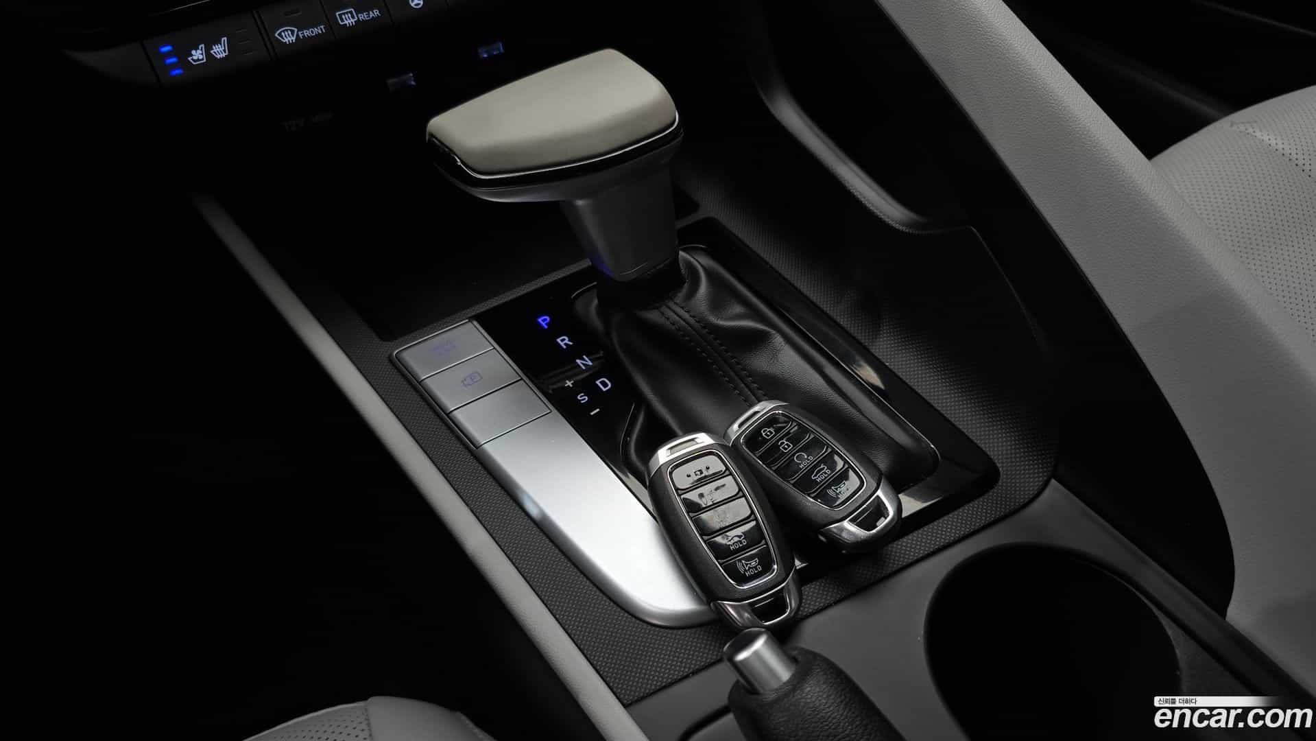 AVANTE Hyundai 2022.3-INNER-009