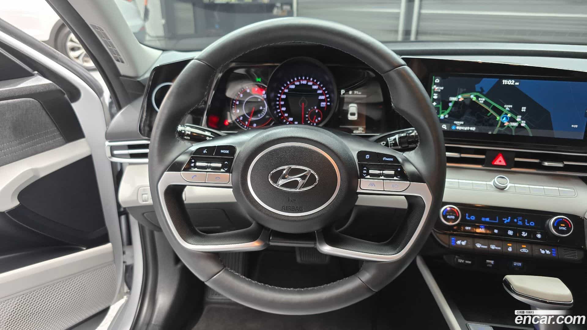 AVANTE Hyundai 2022.3-OPTION-017