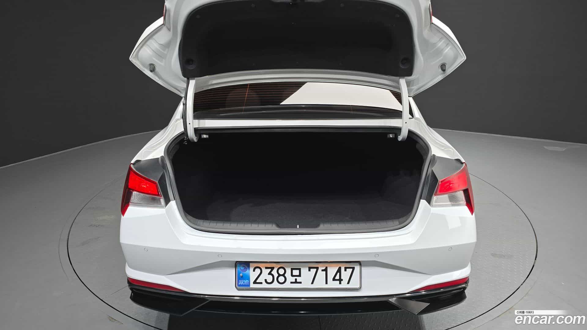 AVANTE Hyundai 2022.3-OPTION-024