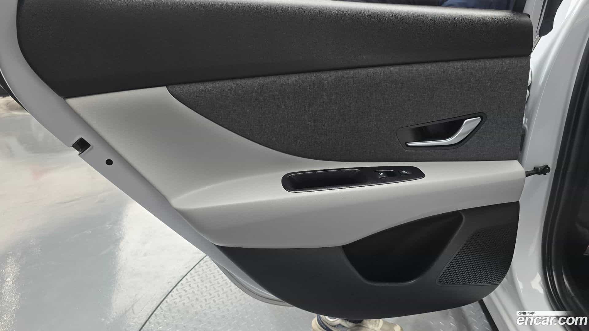 AVANTE Hyundai 2022.3-INNER-035