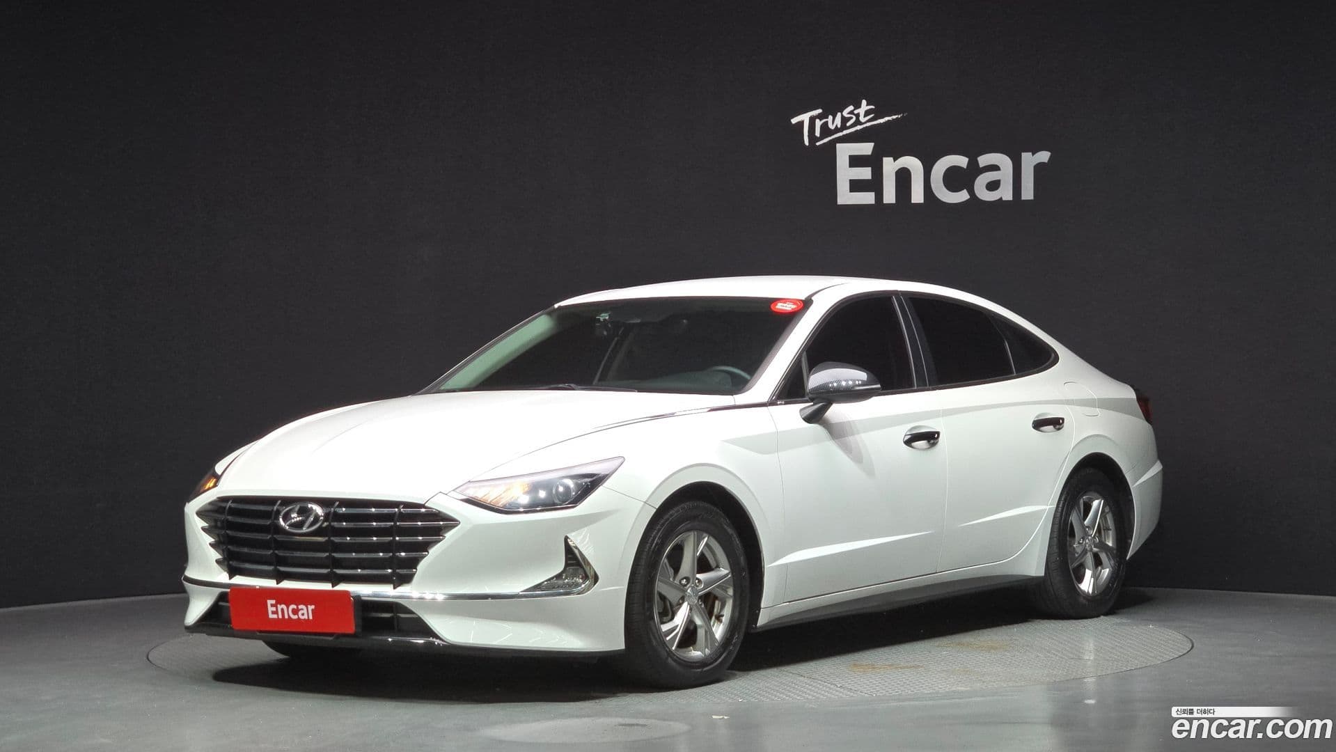 Main__Slider__Photo:Sonata Hyundai 2019.3-0