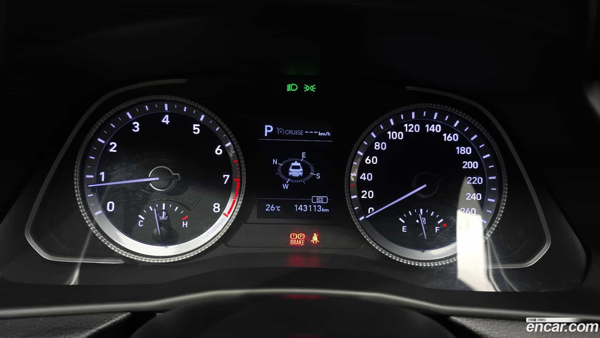 Sonata Hyundai 2019.3-INNER-008