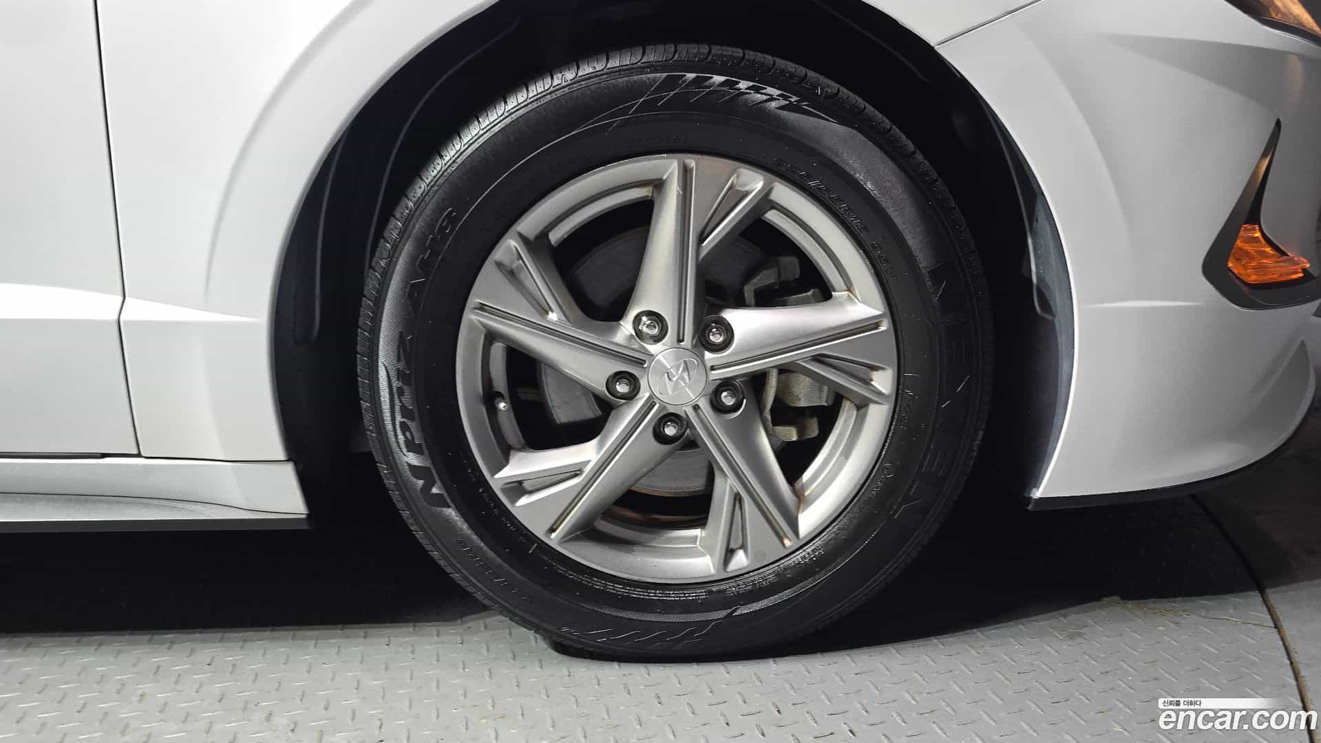 Sonata Hyundai 2019.3-OUTER-031