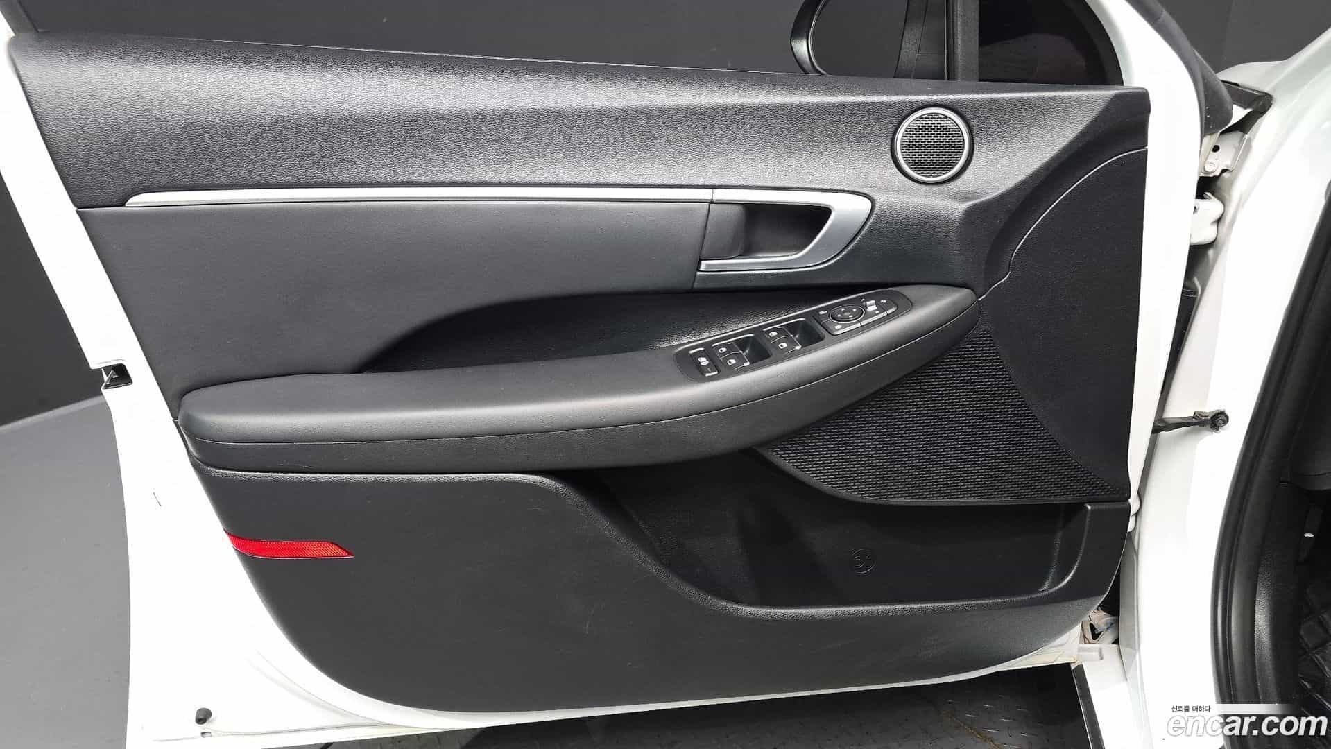 Sonata Hyundai 2019.3-INNER-034