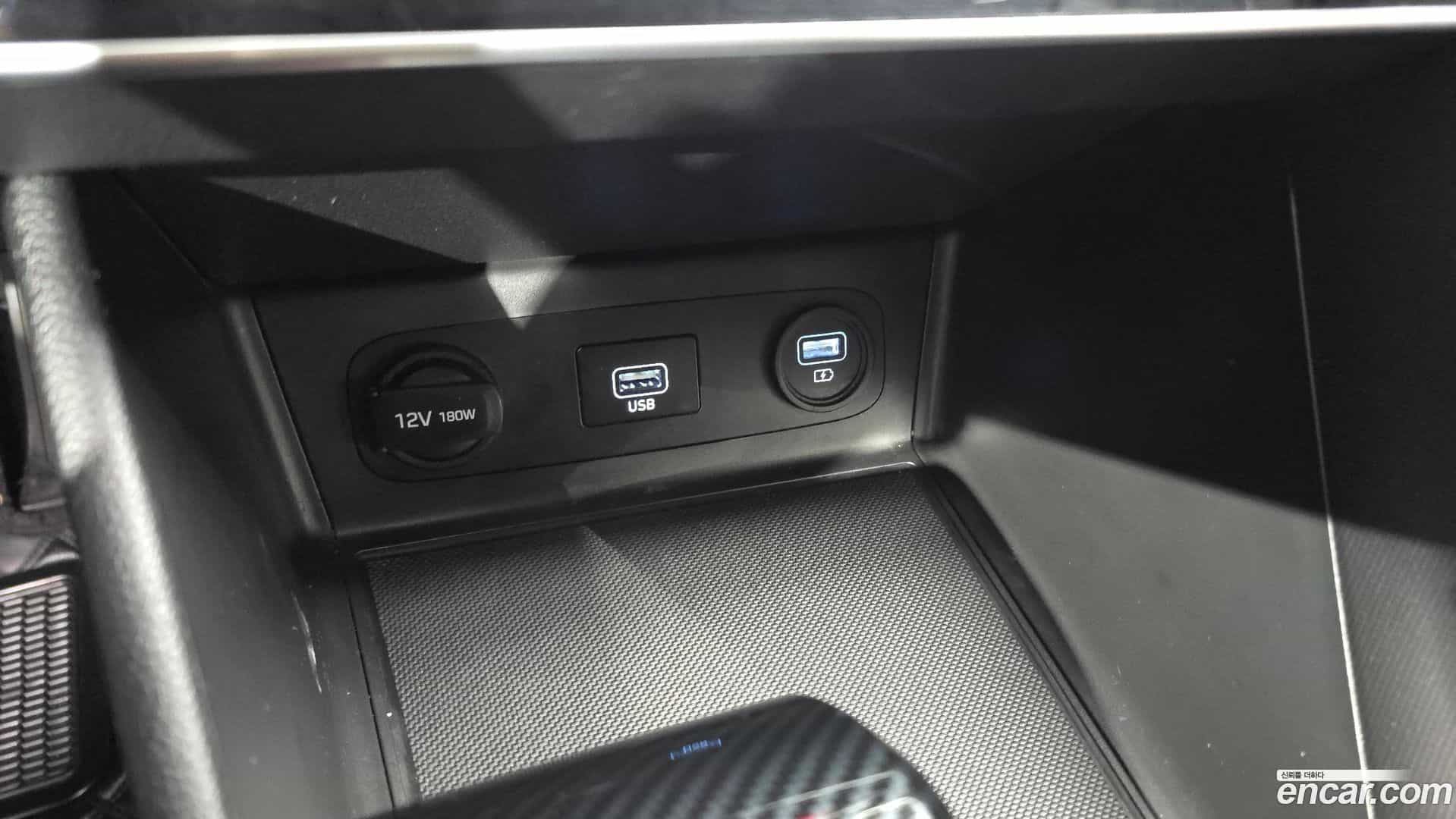 Sonata Hyundai 2019.3-OPTION-042