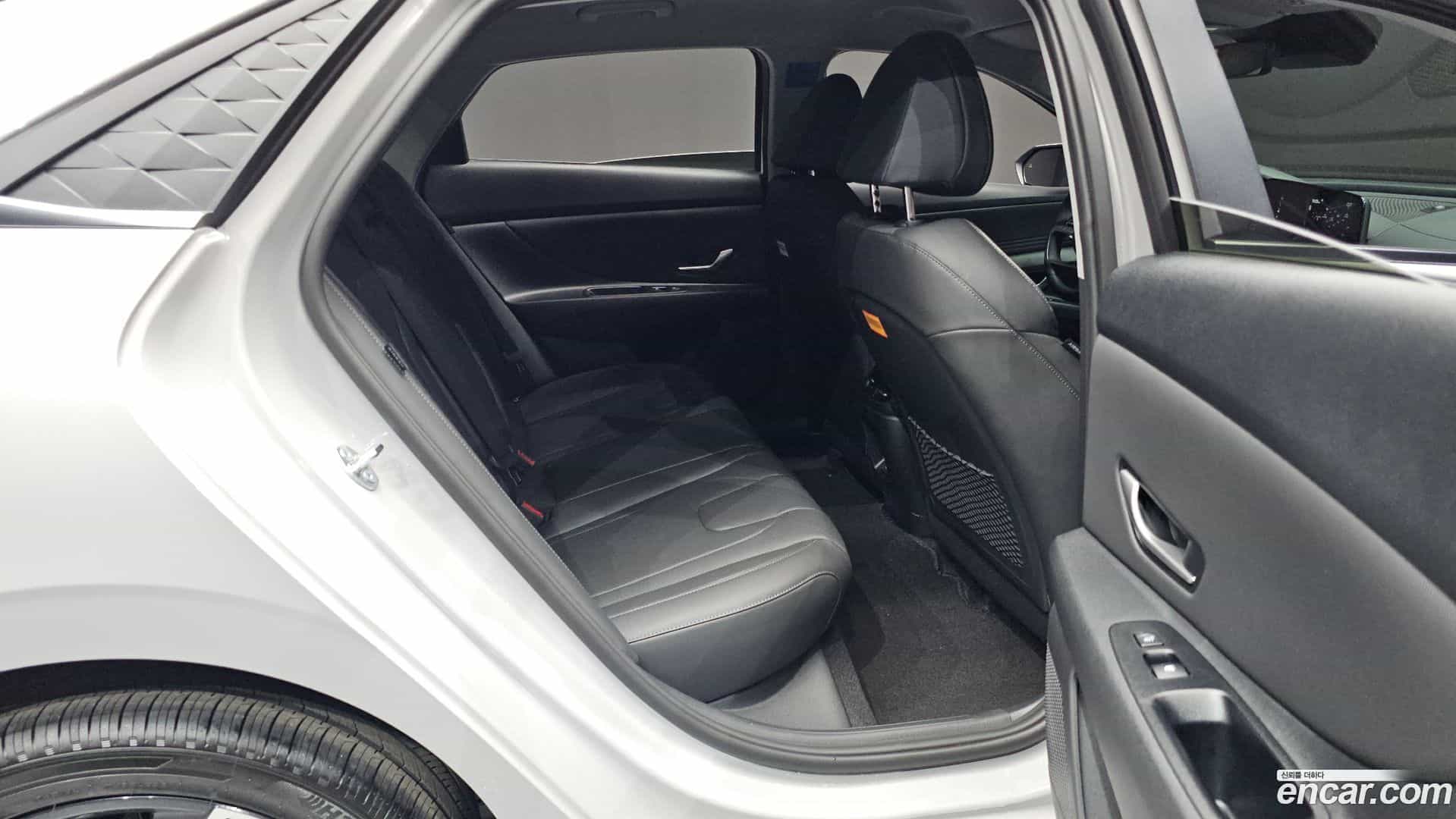 AVANTE Hyundai 2026.3-OPTION-015