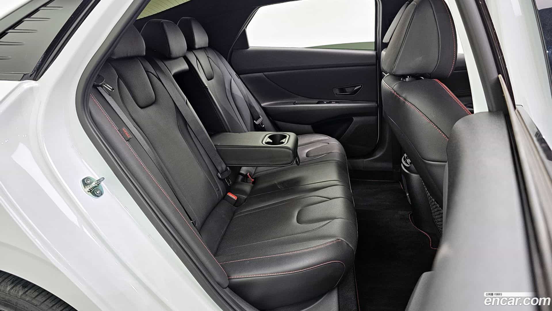 AVANTE Hyundai 2024.7-OPTION-015