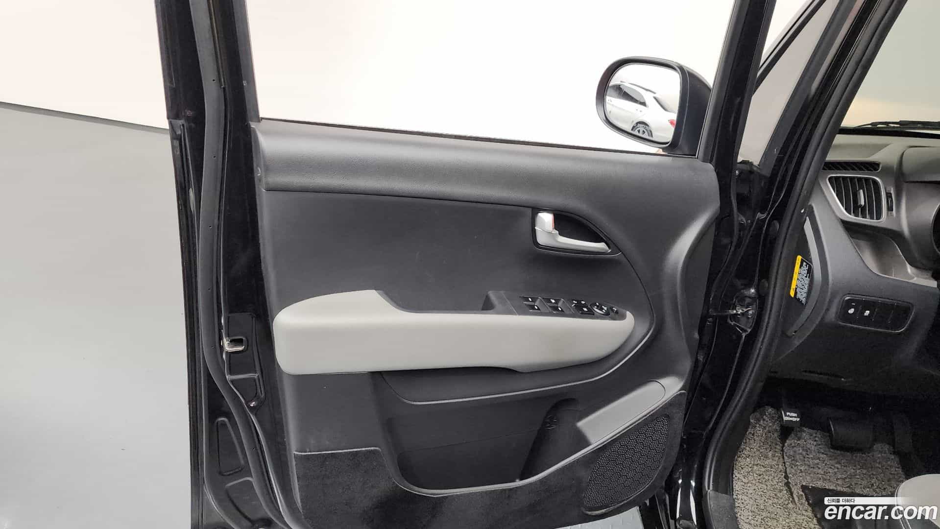 RAY Kia 2020.6-INNER-034