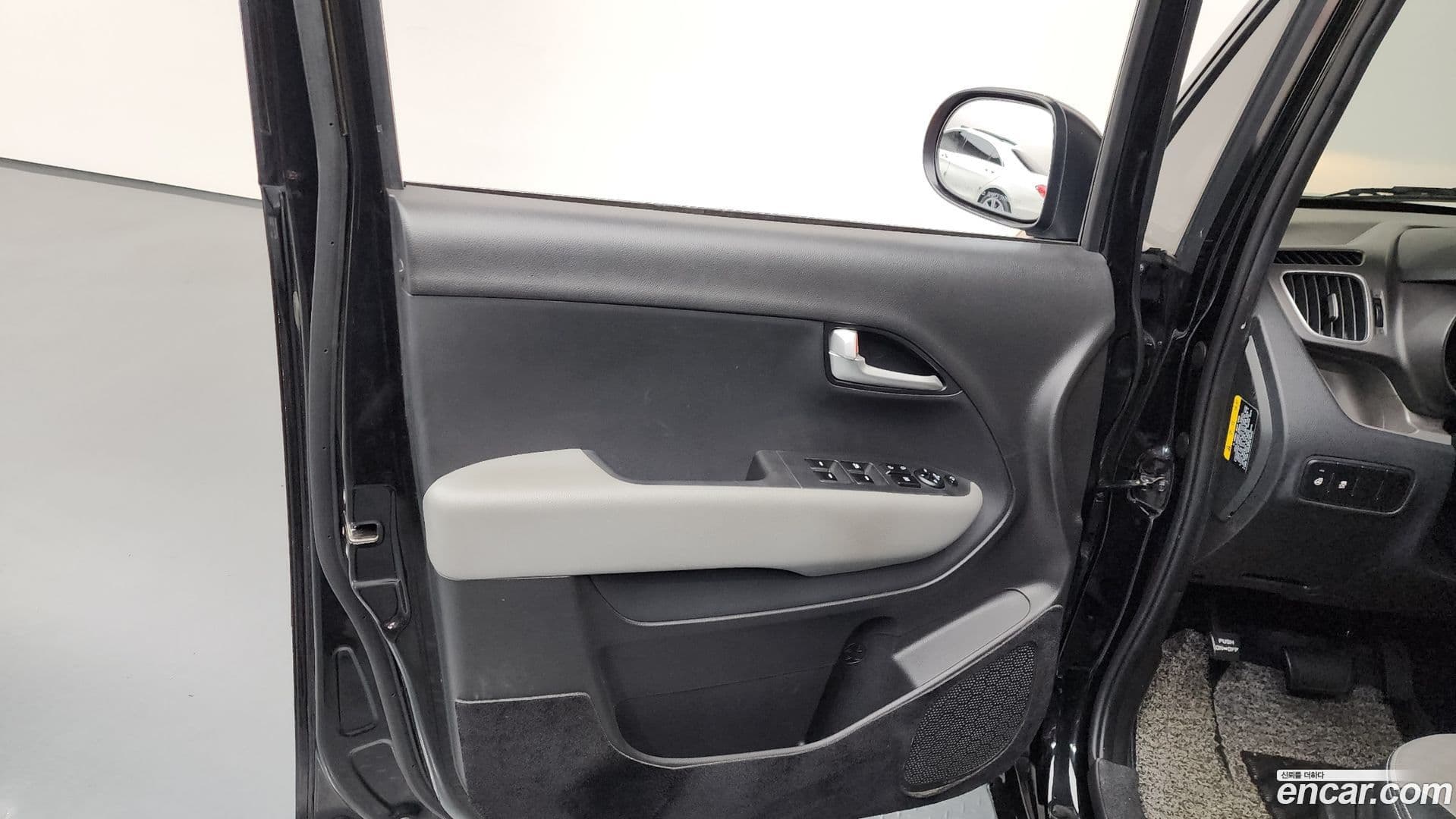 Main__Slider__Photo:RAY Kia 2020.6-23