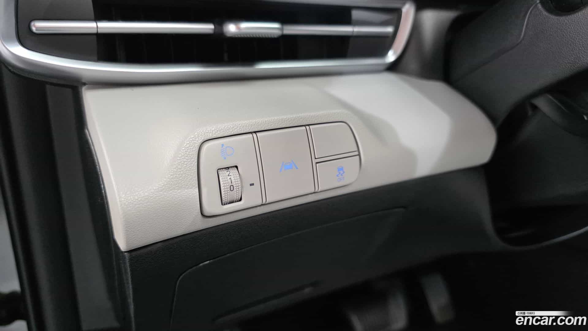 AVANTE Hyundai 2023.2-OPTION-018
