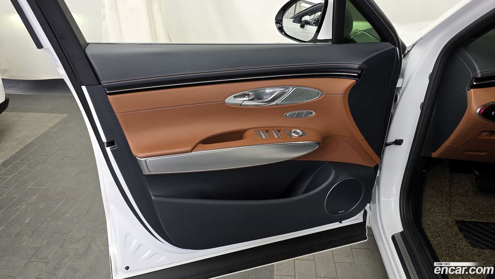 GV70 Genesis 2021.11-INNER-034