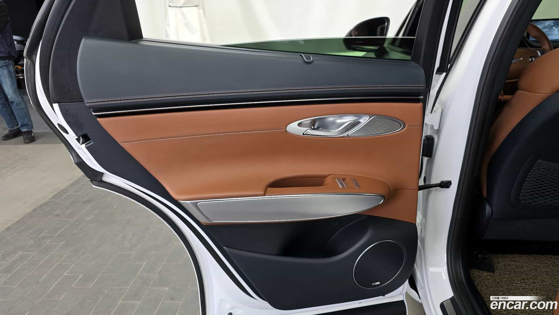 GV70 Genesis 2021.11-INNER-035