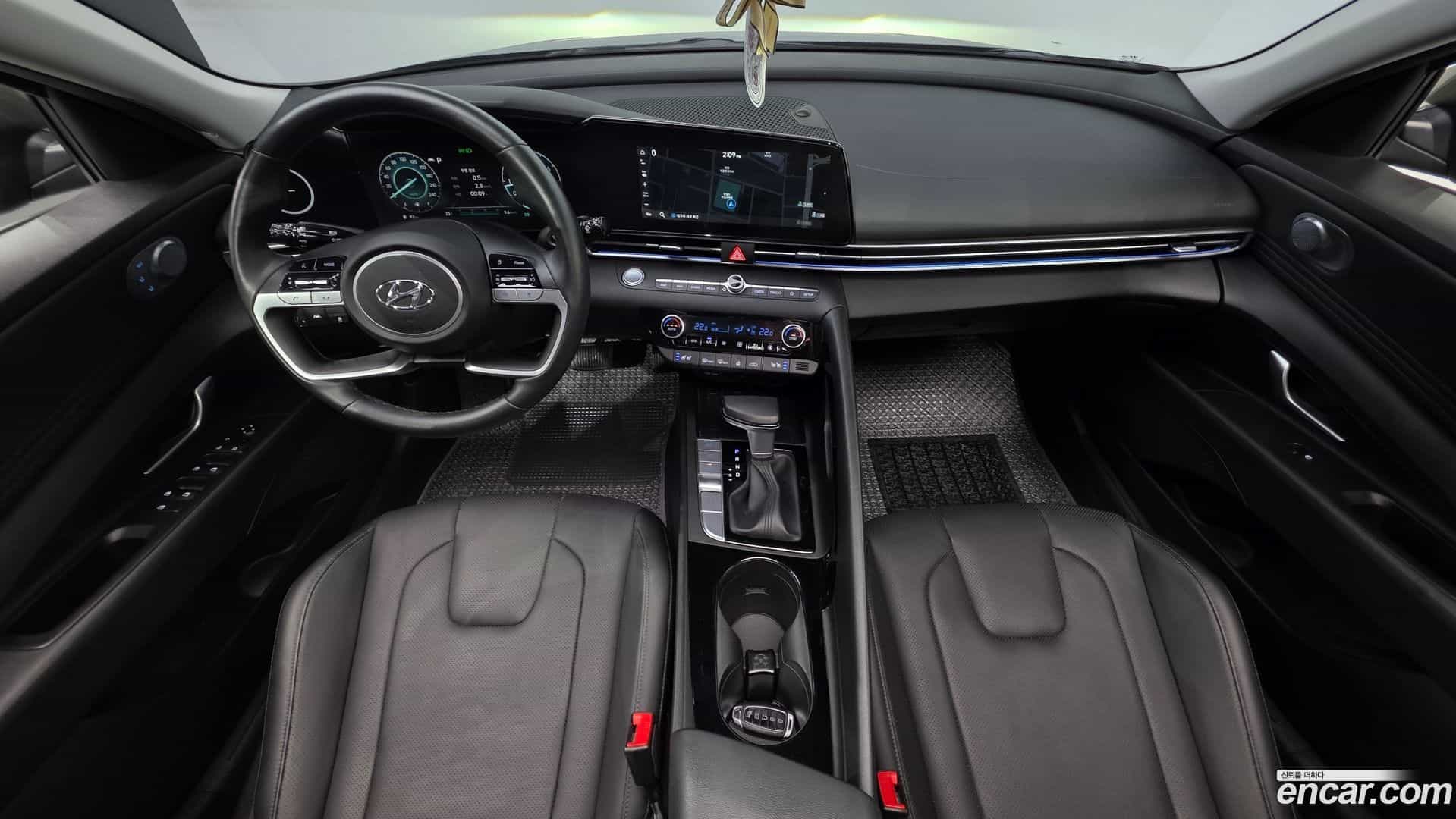 AVANTE Hyundai 2020.5-INNER-007