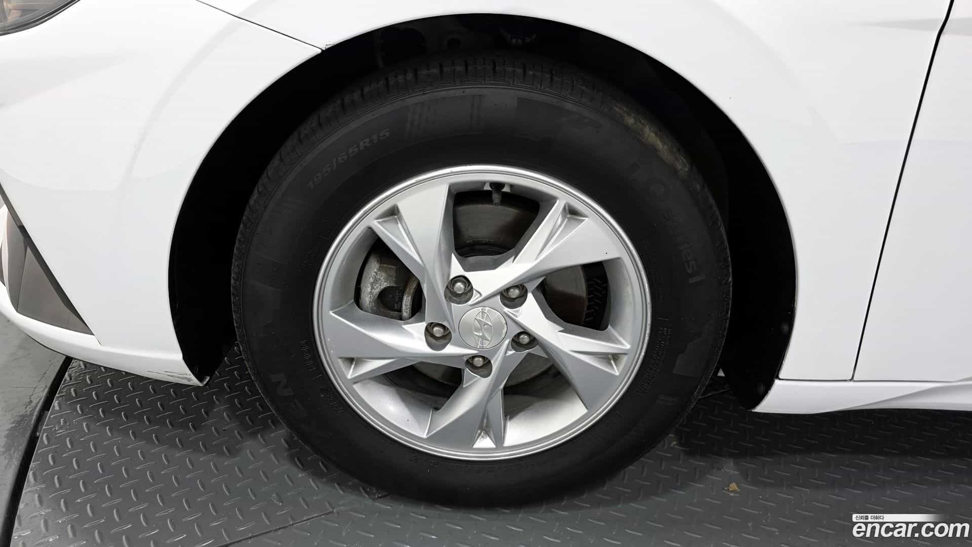 AVANTE Hyundai 2021.8-OUTER-005