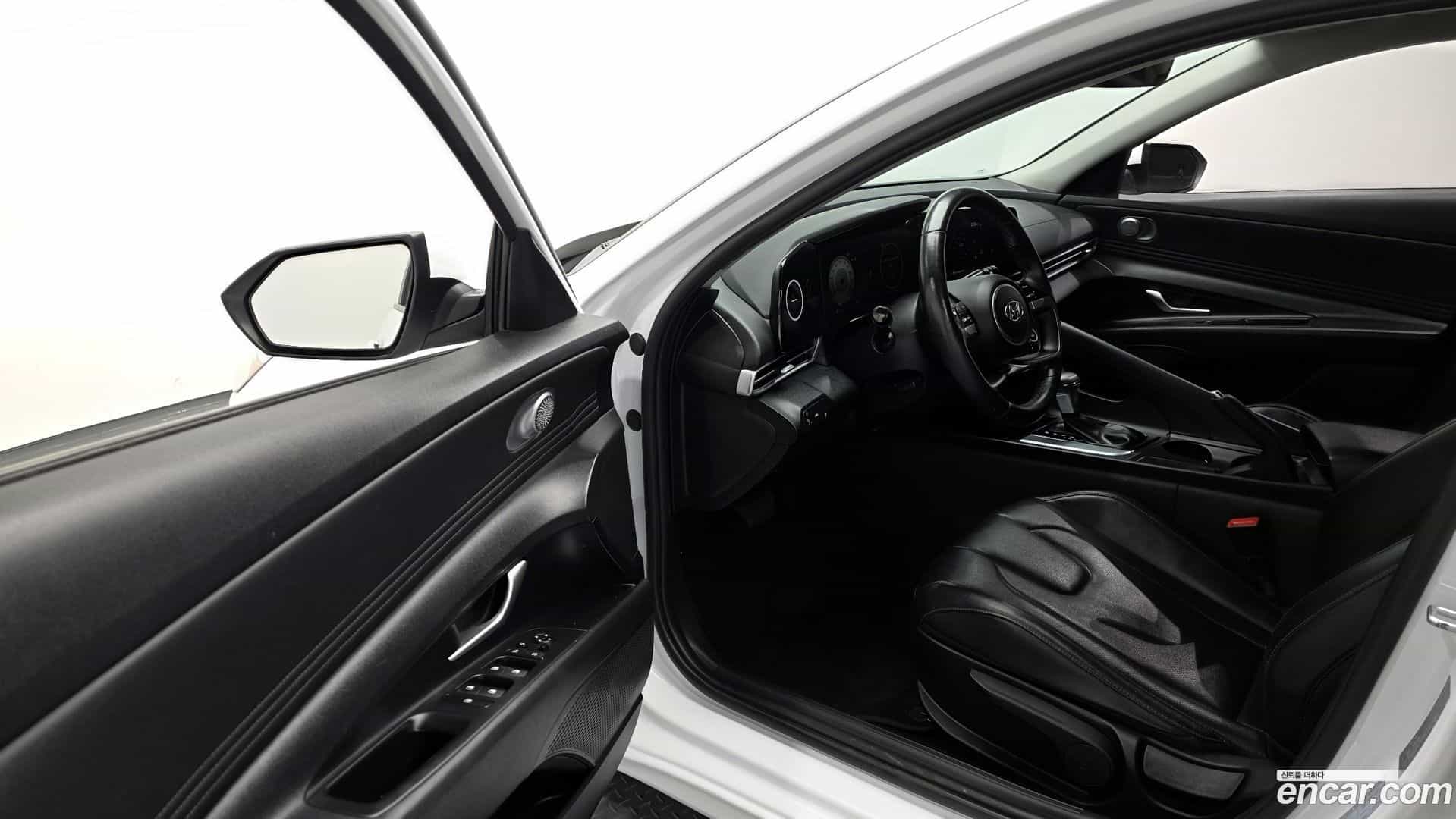 AVANTE Hyundai 2021.8-INNER-010