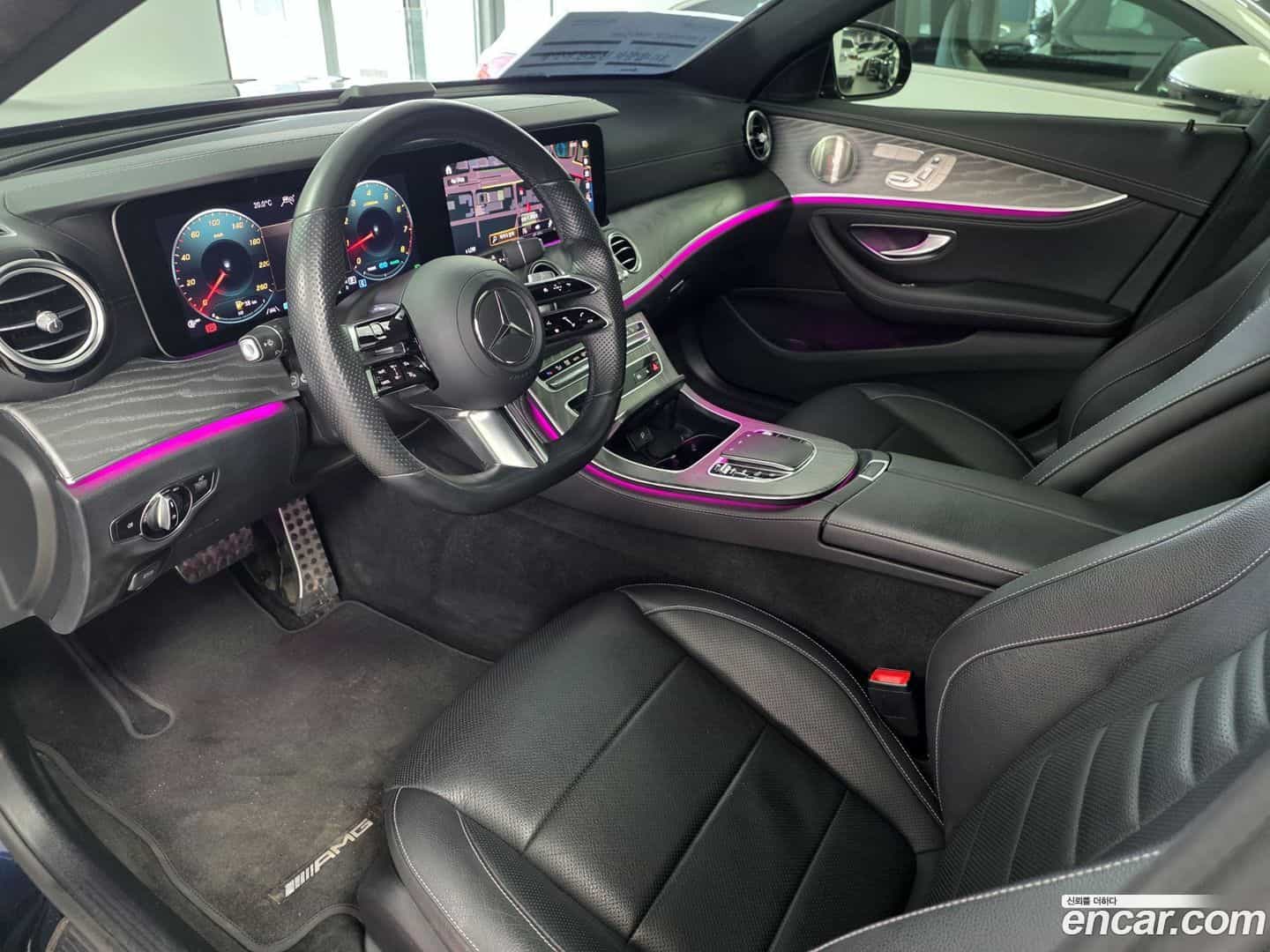 E-Class Mercedes-Benz 2022.1-OPTION-017