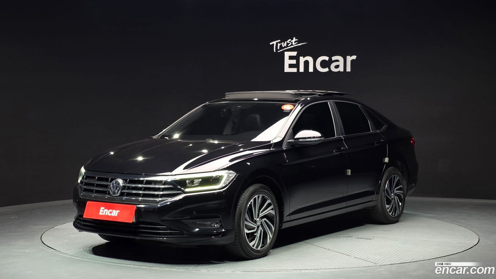 Main__Slider__Photo:Jetta Volkswagen 2021.6-0