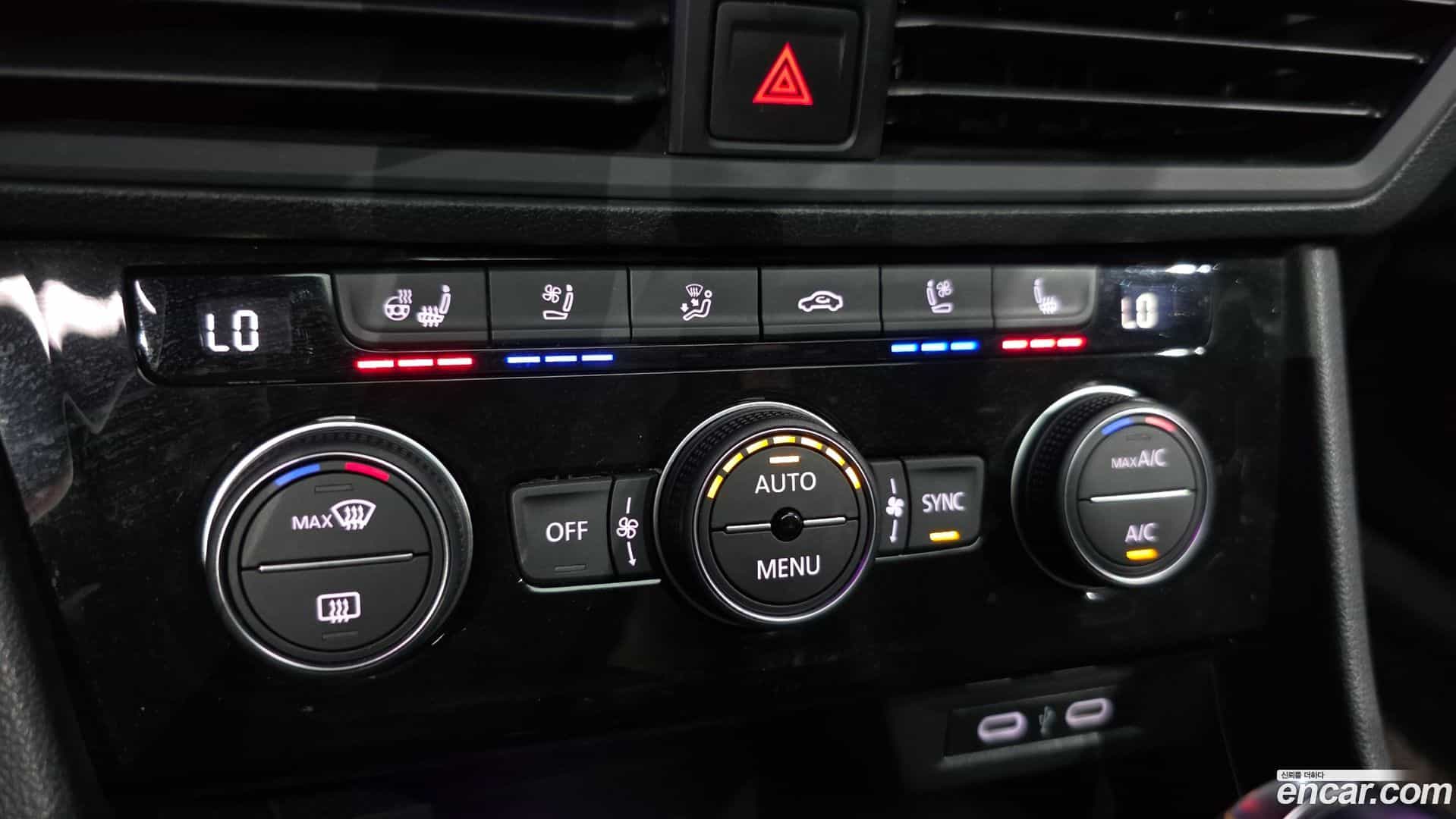 Jetta Volkswagen 2021.6-OPTION-020