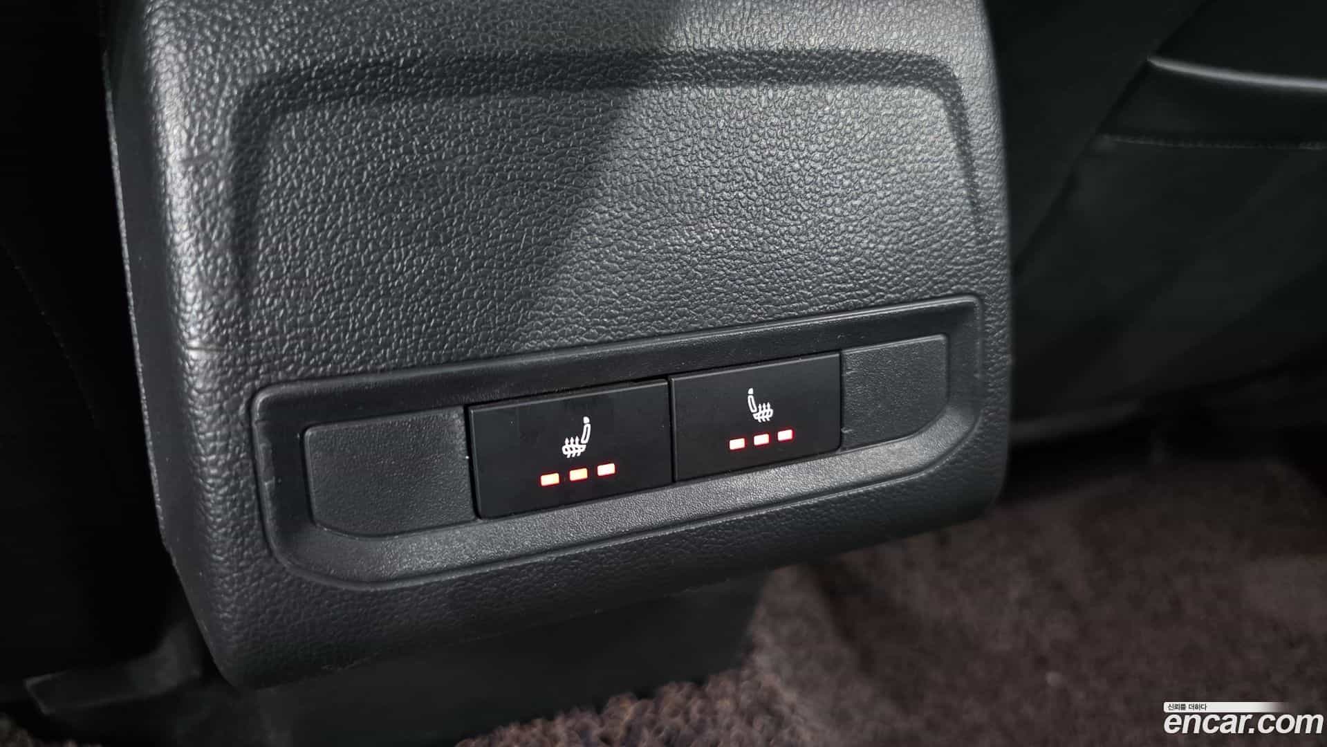 Jetta Volkswagen 2021.6-OPTION-040