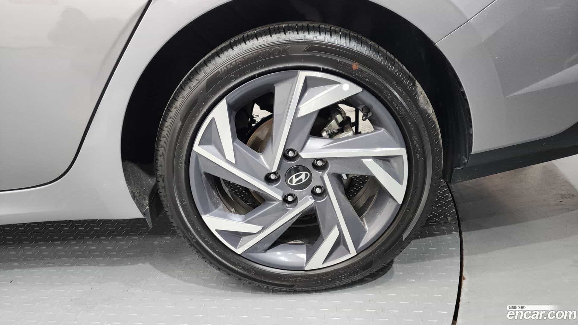 AVANTE Hyundai 2025.4-OUTER-031