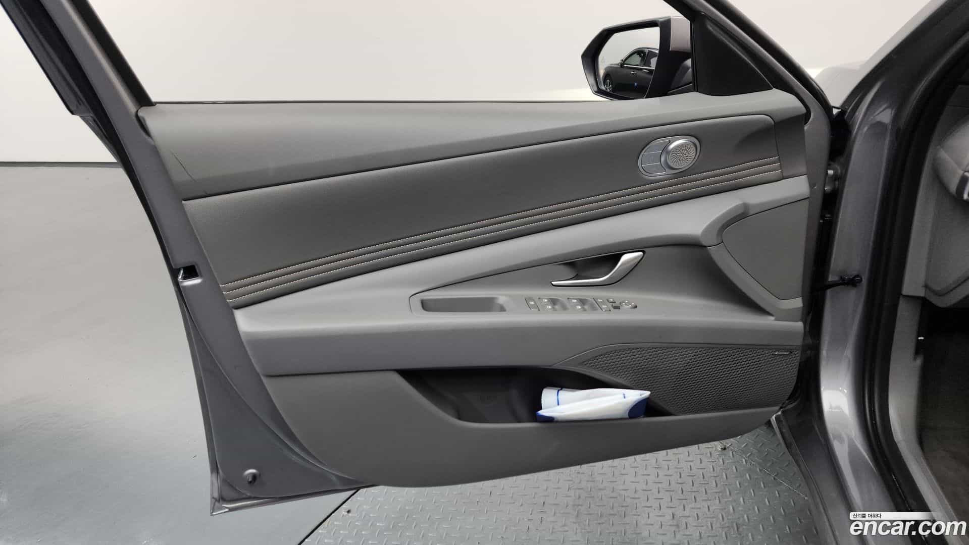 AVANTE Hyundai 2025.4-INNER-034