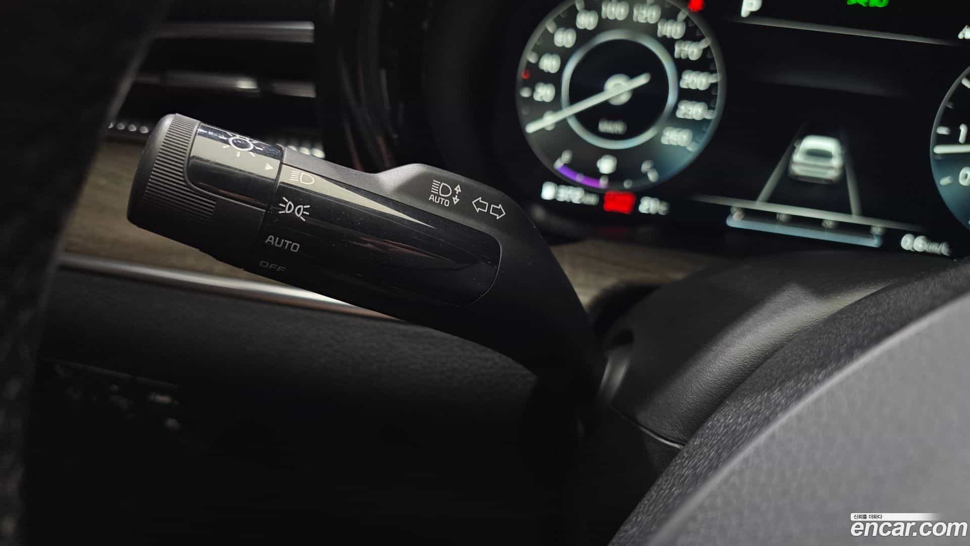 K5 Kia 2020.2-OPTION-045