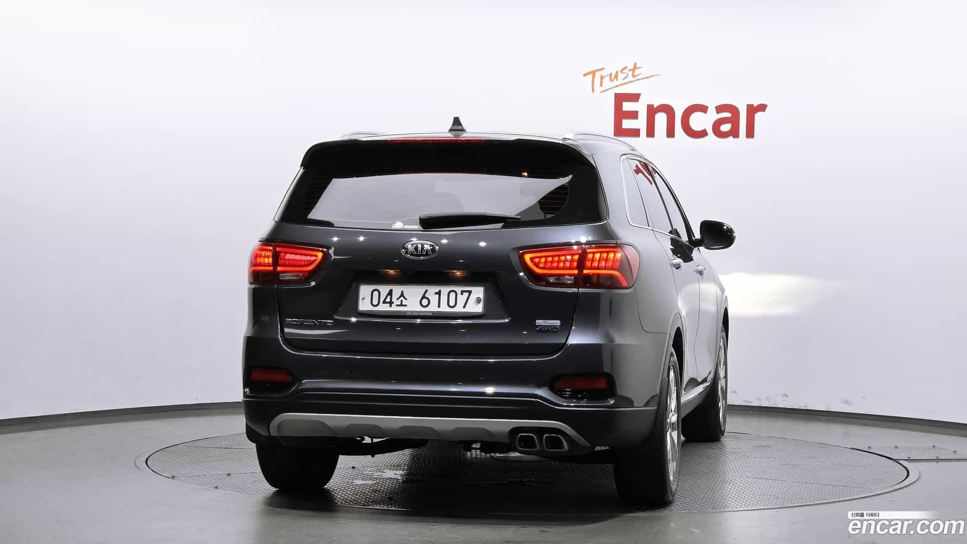 Sorento Kia 2018.10-OUTER-004