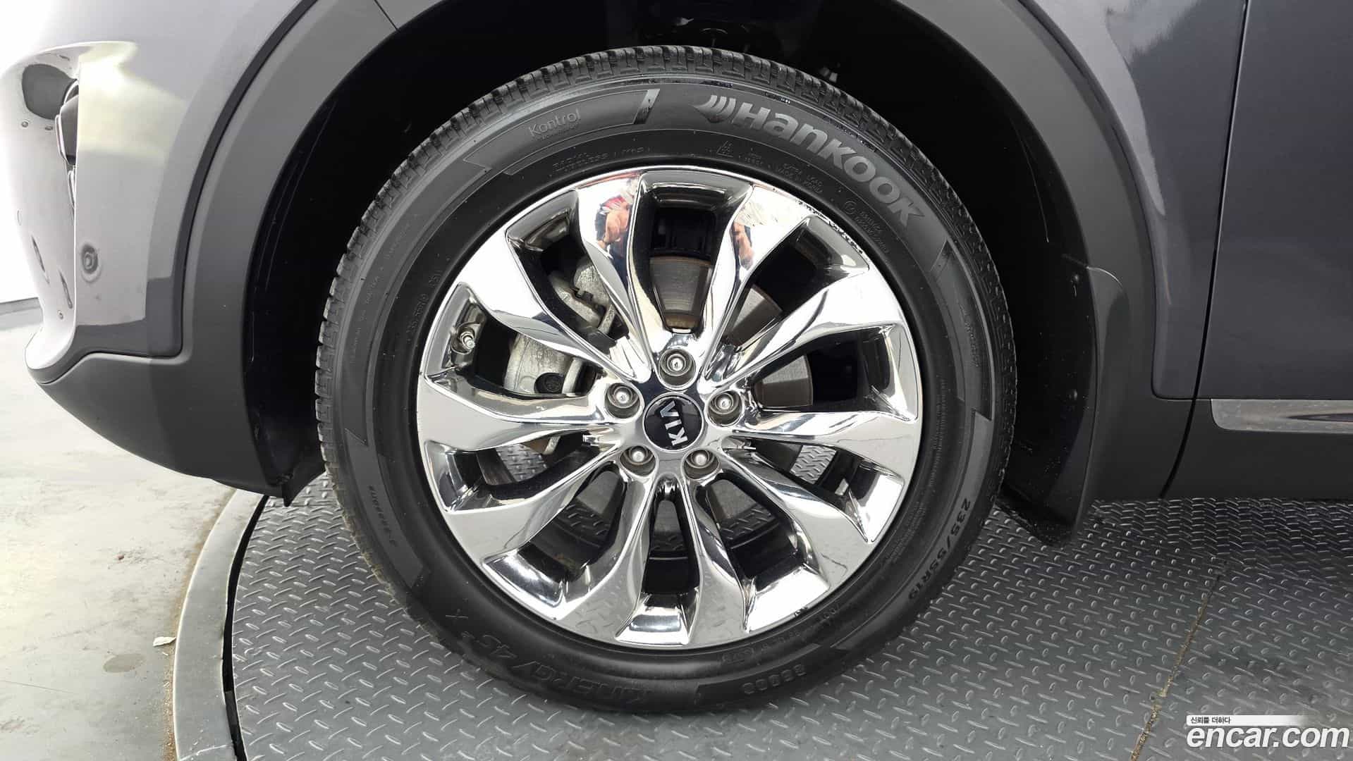 Sorento Kia 2018.10-OUTER-005