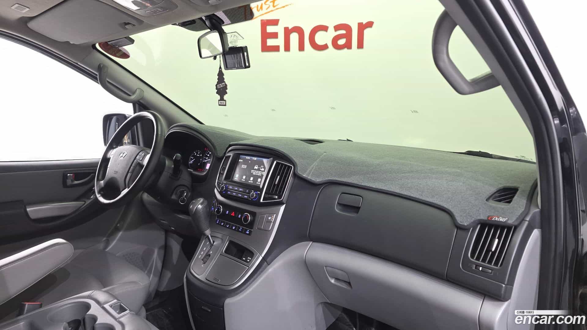 Starex Hyundai 2021.3-INNER-007
