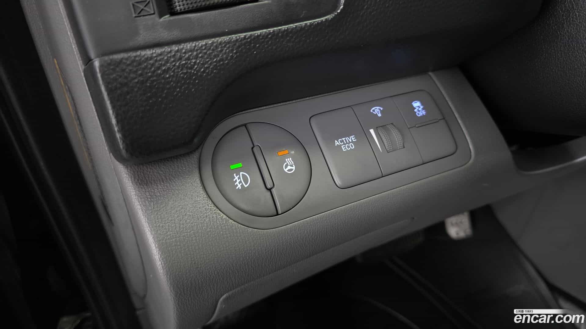 Starex Hyundai 2021.3-OPTION-018