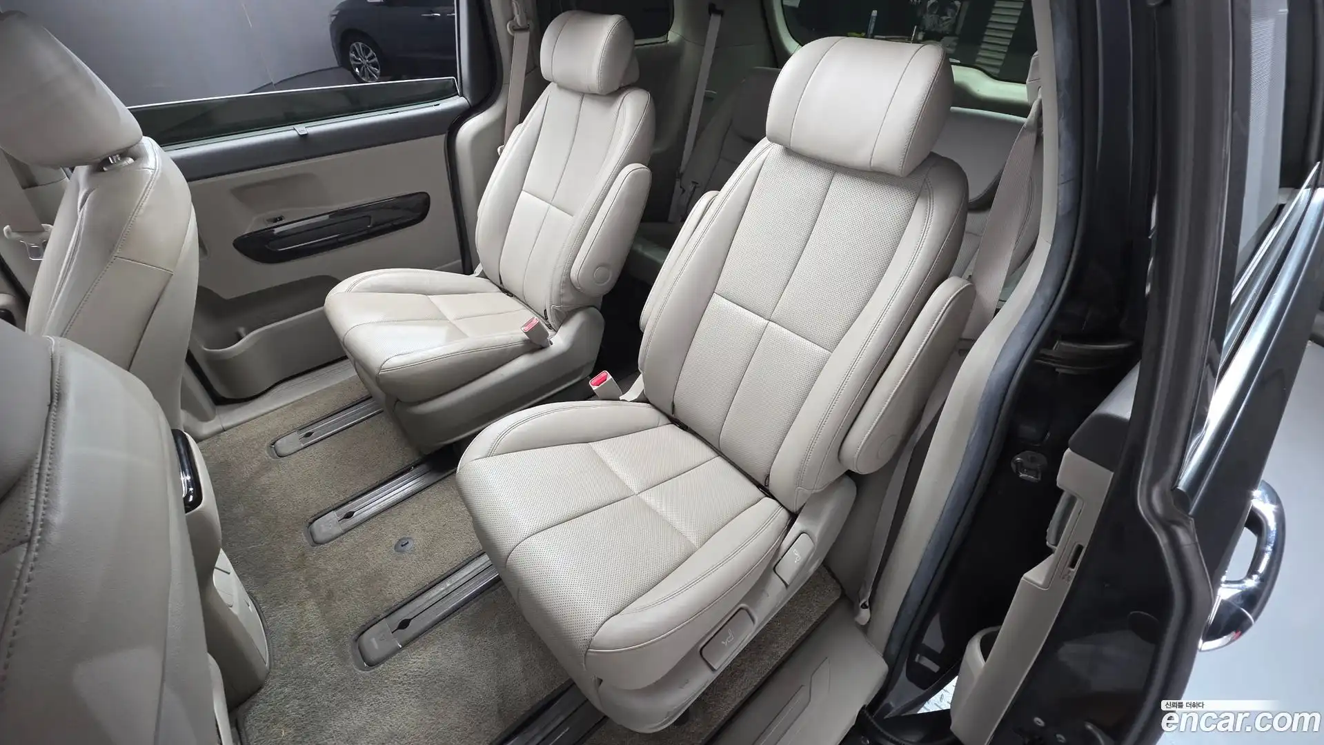 Canival Kia 2016.11-OPTION-022