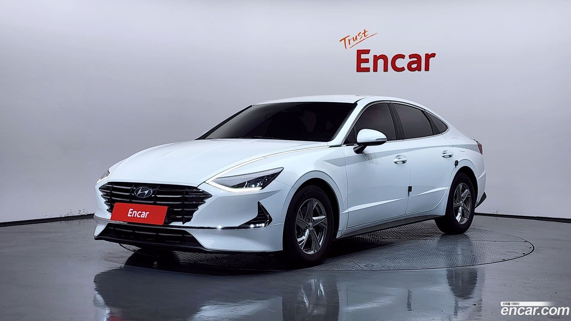 Main__Slider__Photo:Sonata Hyundai 2020.3-0