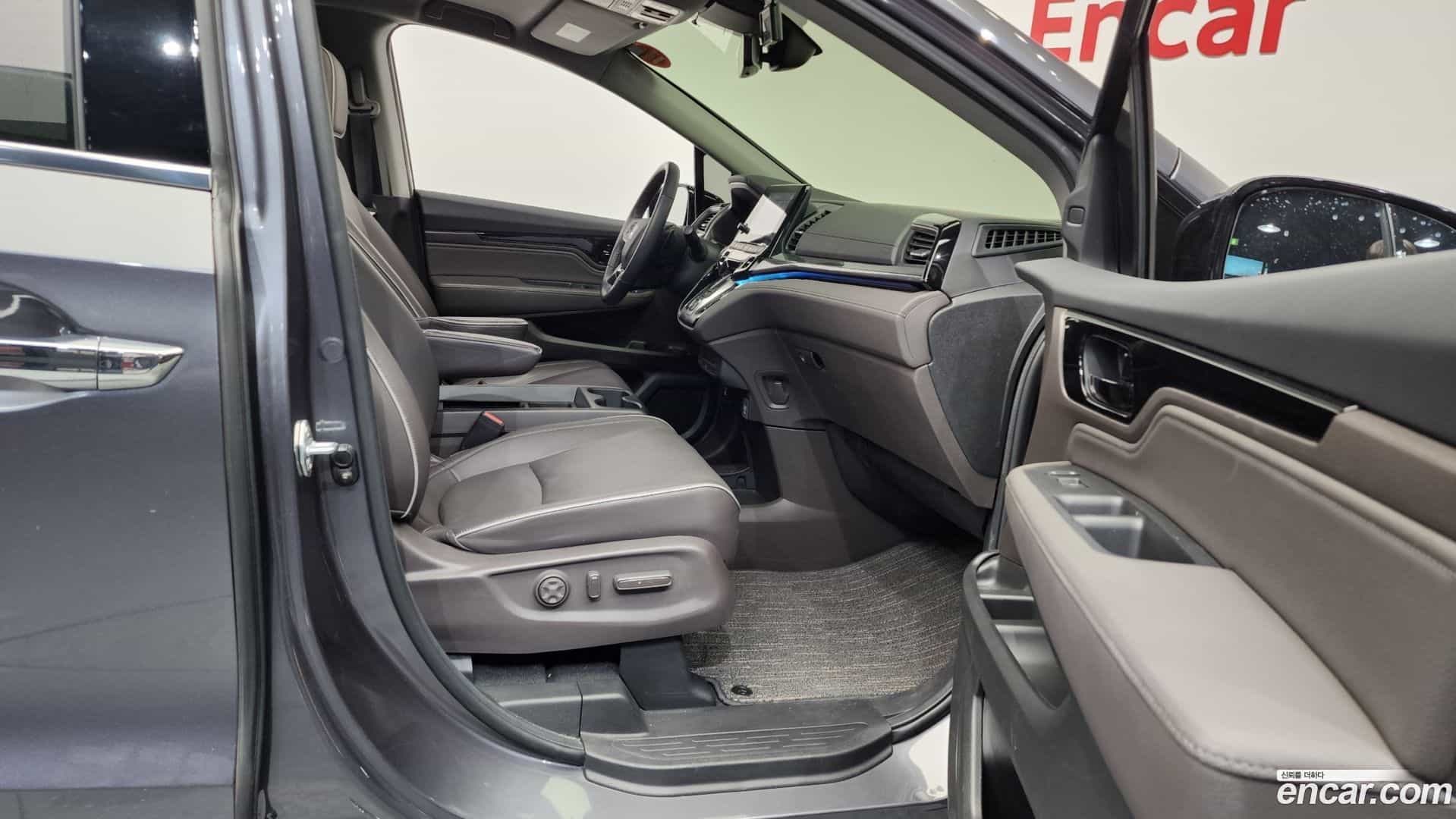 Odyssey Honda 2023.11-OPTION-015