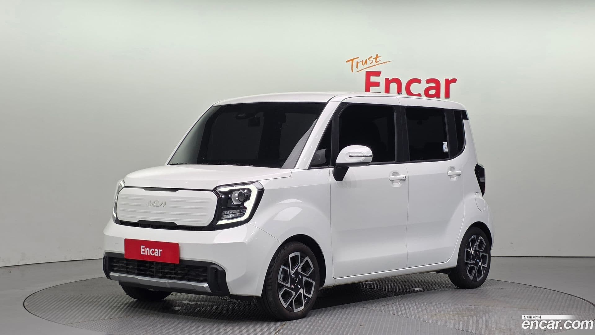 Main__Slider__Photo:RAY Kia 2025.0-0