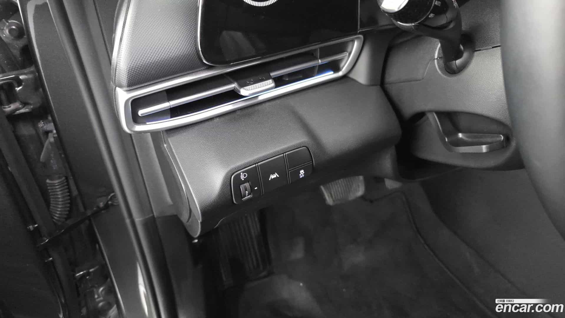 AVANTE Hyundai 2020.10-OPTION-041
