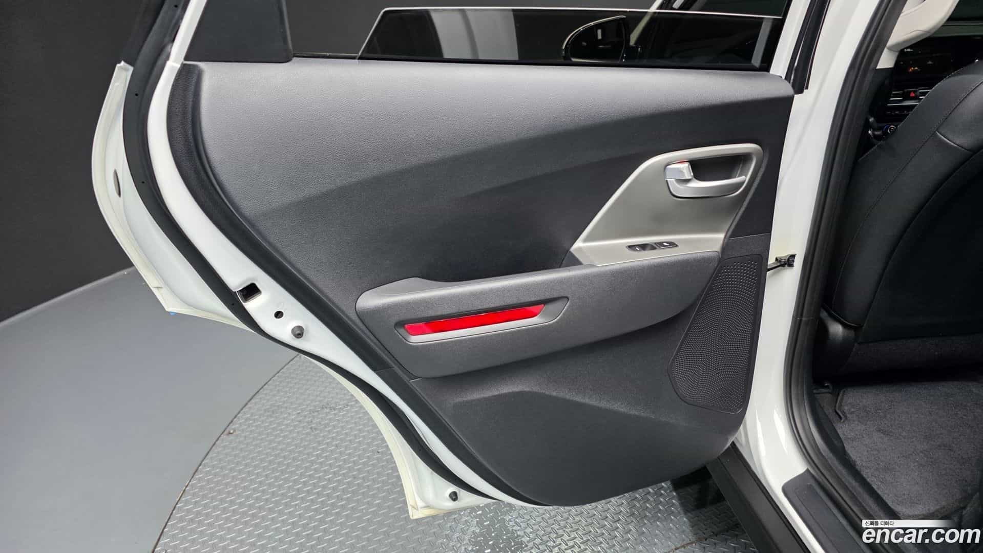 Niro Kia 2022.5-INNER-035