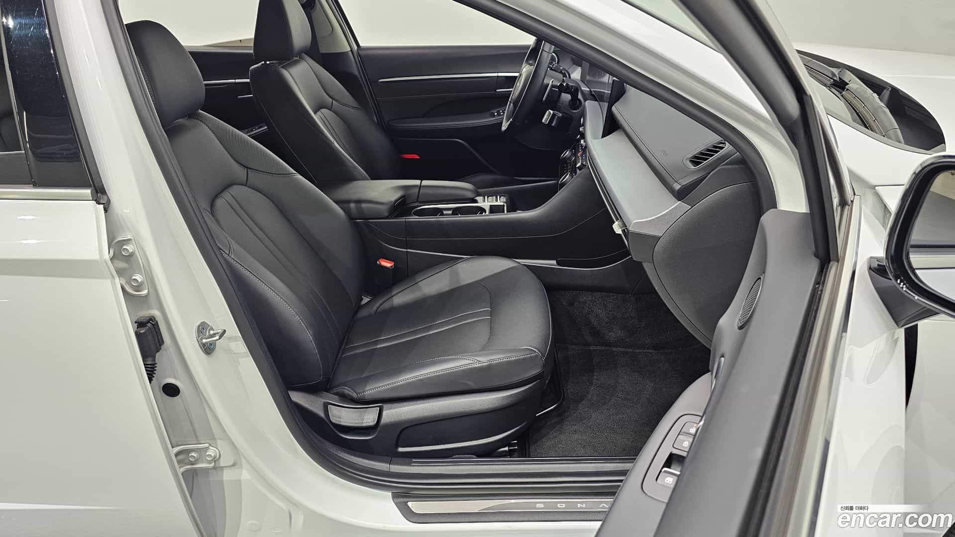 Sonata Hyundai 2024.11-INNER-010