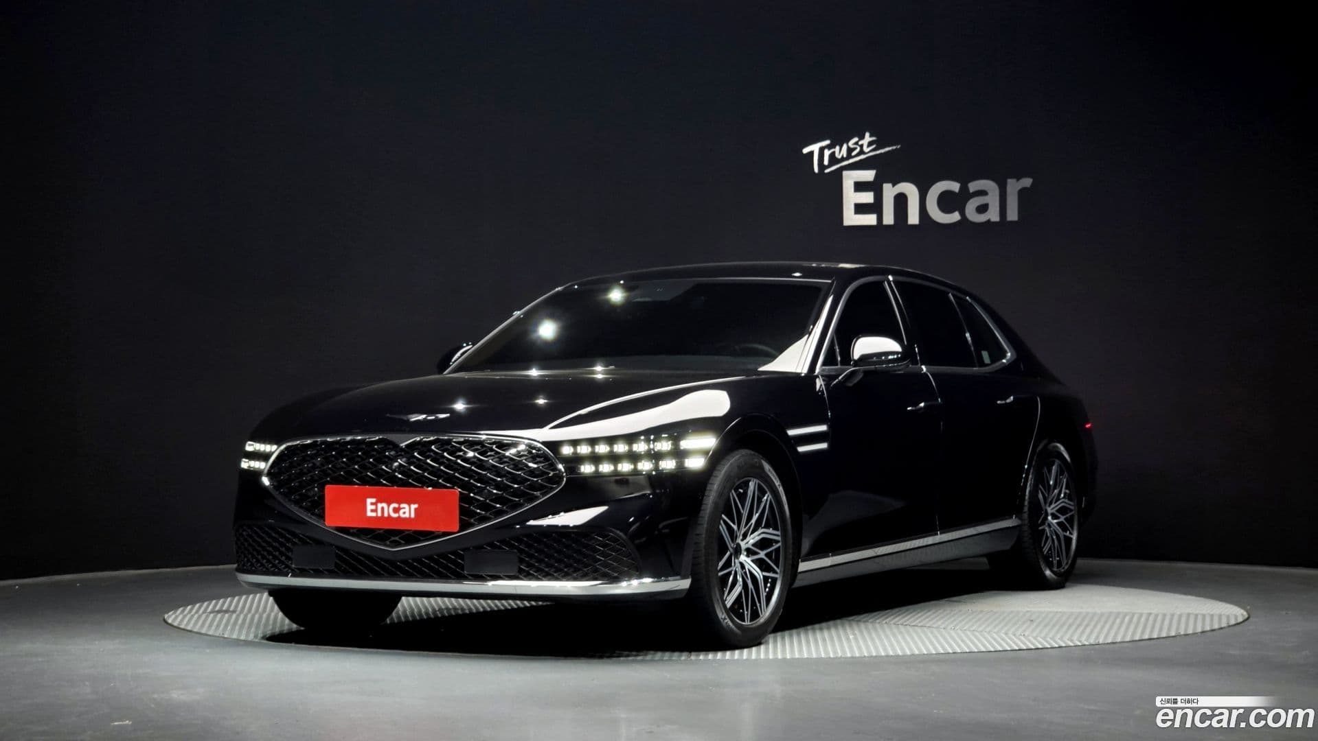 Main__Slider__Photo:G90 Genesis 2022.10-0