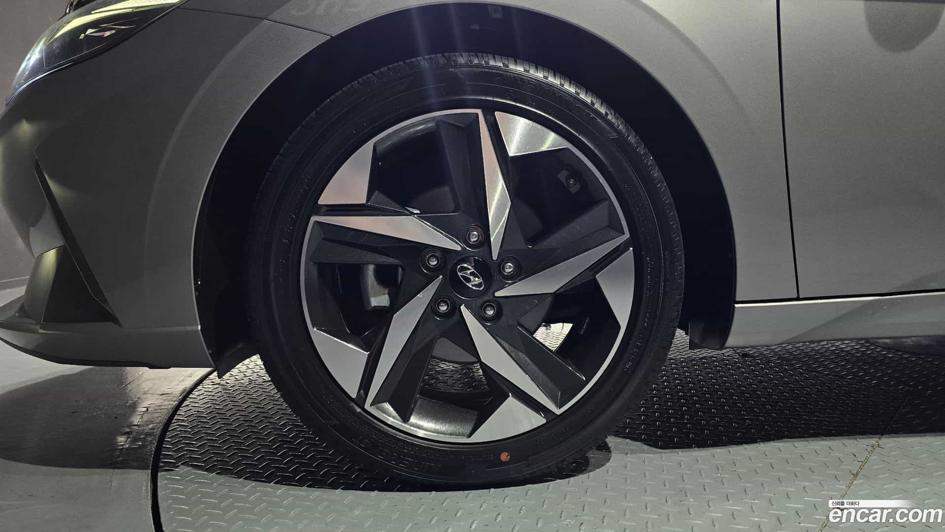 AVANTE Hyundai 2020.8-OUTER-005