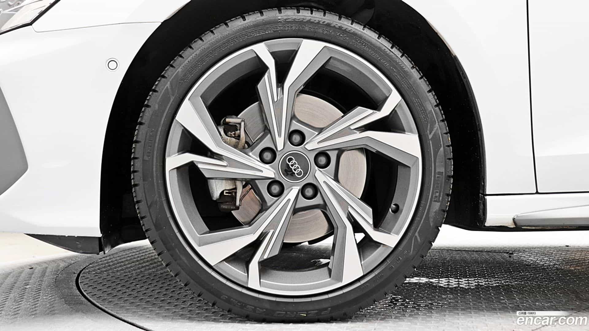 A3 Audi 2023.6-OUTER-005